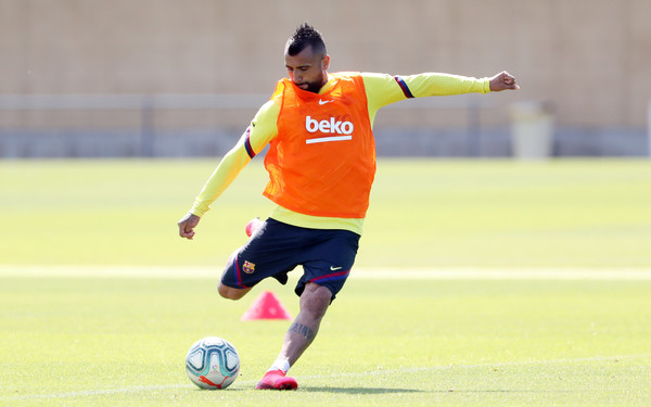 Sabda Terbaru Fabrizio Romano: Beberapa Jam Lagi Arturo Vidal Menuju Inter Milan