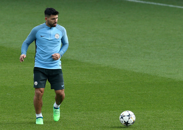 Digoda Lionel Messi ke Barcelona, Sergio Aguero Berjanji Setia untuk Manchester City