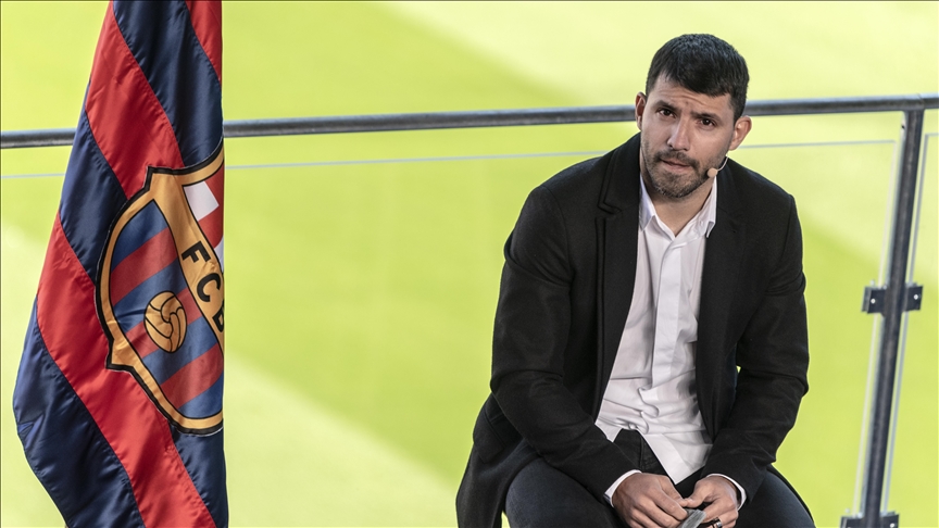 Gantung Sepatu, Sergio Aguero Ringankan Beban Barcelona