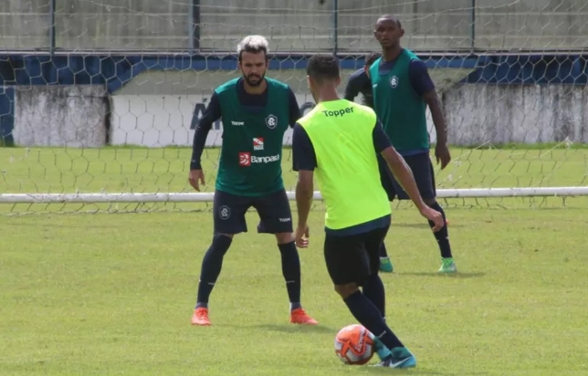 Persipura Jayapura akan Datangkan Tiga Pemain Brasil, Salah Satunya Wallacer