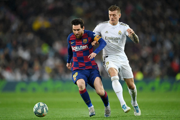 Jawaban Toni Kroos Ditanya Peluang Lionel Messi Membelot ke Real Madrid
