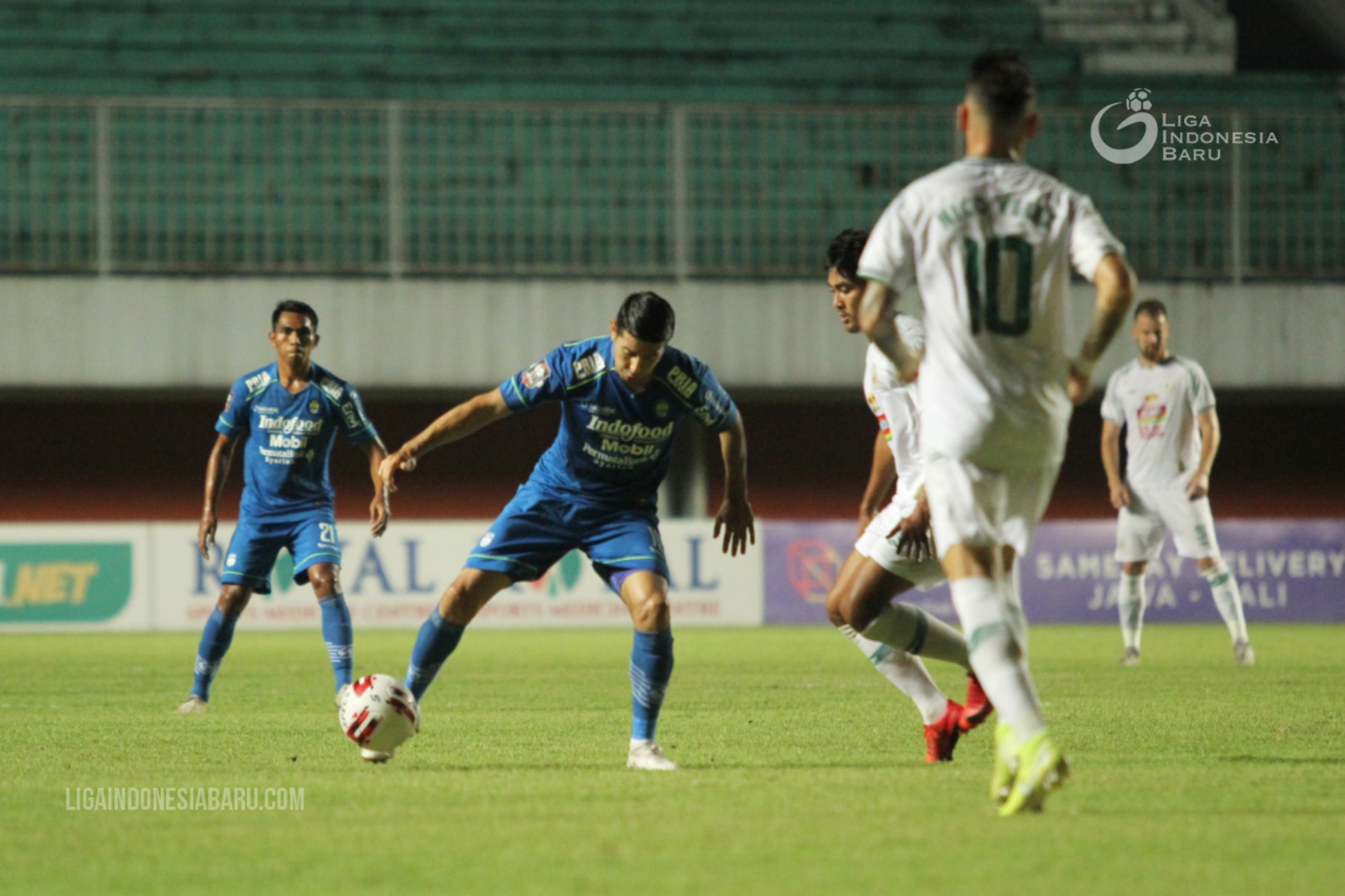 Piala Menpora 2021: Persib Gebuk PSS Sleman 2-1 di Semifinal Pertama