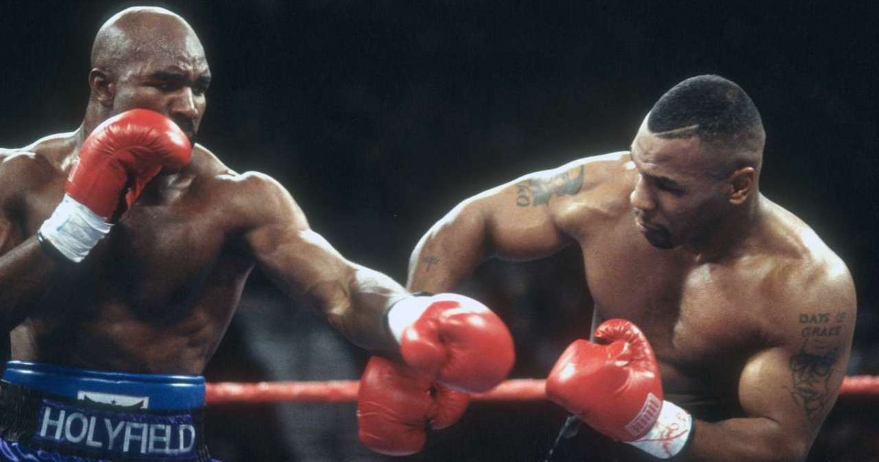 Mike Tyson Tolak Rp361 Miliar untuk Duel Lawan Holyfield