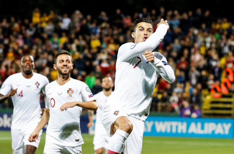 Cetak Empat Gol, Cristiano Ronaldo Catat Rekor di Kualifikasi Piala Eropa
