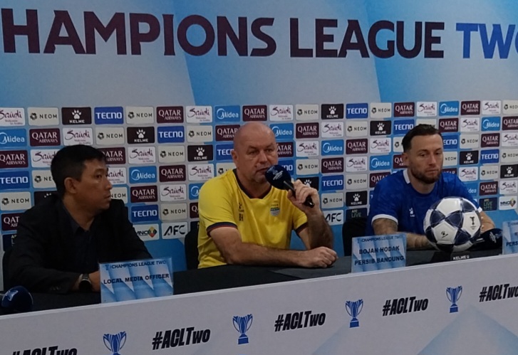 Bojan Hodak Ungkap Kunci Persiapan Persib Jelang Melawan Bangkok United