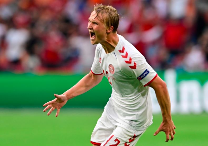Profil Kasper Dolberg, Pernah Dilatih Bergkamp, dan Mantan Rekan Setim Ezra Walian