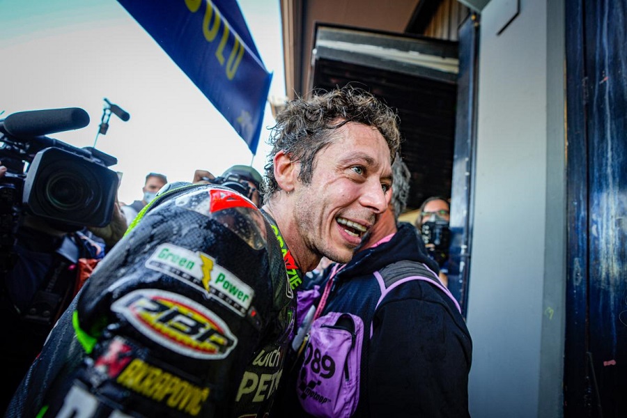 Luka Lama Rossi Kembali Dikorek
