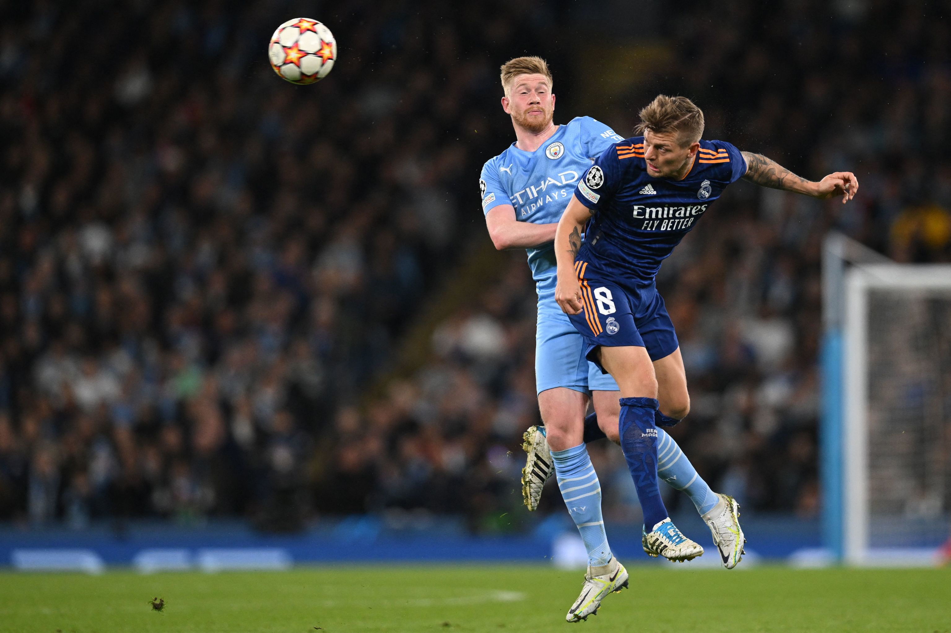 Manchester City Sabet Trofi Tim Terbaik, Toni Kroos Berikan Sindiran