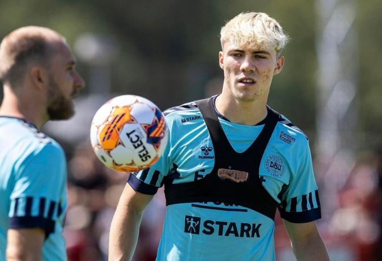 Christian Eriksen Angkat Bicara soal Isu Transfer Rasmus Hojlund ke Manchester United
