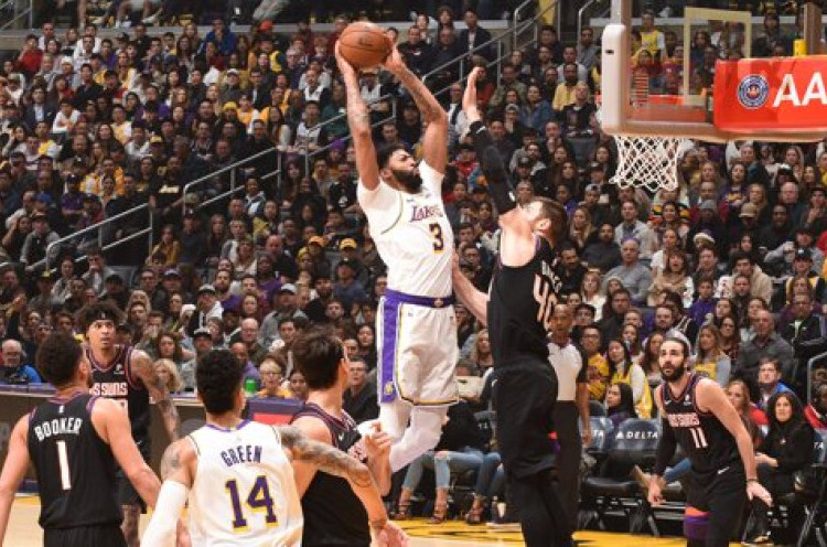 Hasil NBA: LeBron James Cetak Triple-Double di Tahun Baru, Lakers Menang 