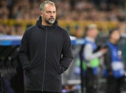 Lini Pertahanan Barcelona Rapuh, Hansi Flick Ngotot Pertahankan Filosofi