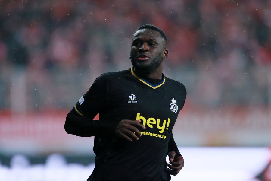 Cari Striker Baru, Milan Melirik Pemain Liga Belgia