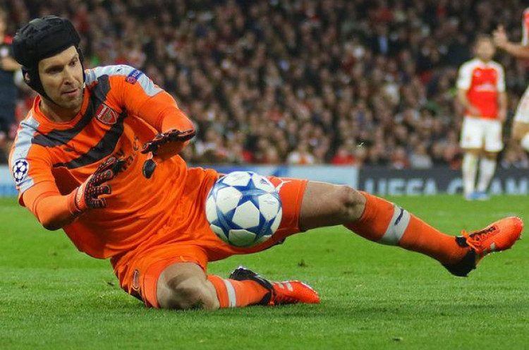 Usai Kalah dengan Liverpool, Peter Cech Kecelakaan