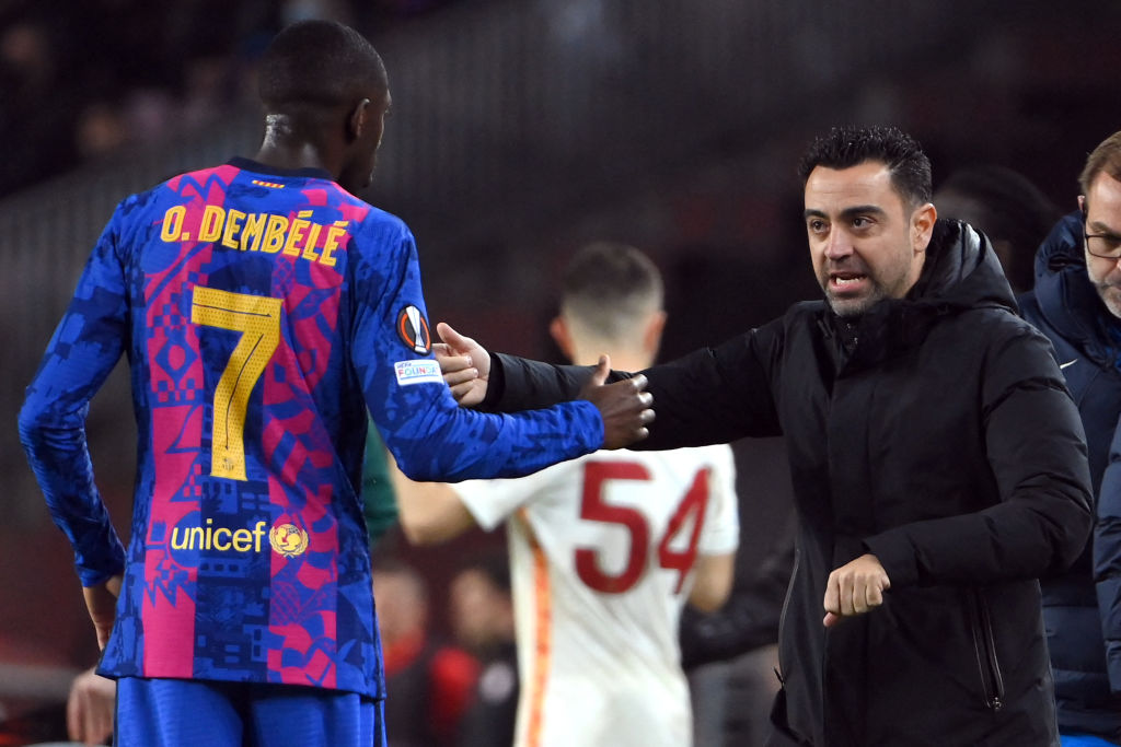 Xavi Bahas Kondisi Perpanjangan Kontrak Dembele dan Araujo