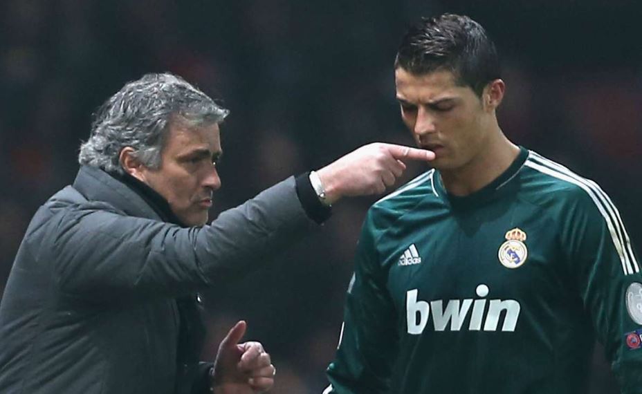 Tangis dan Perkelahian di Antara Cristiano Ronaldo dan Jose Mourinho di Real Madrid
