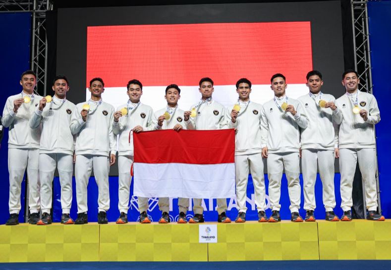 SEA Games 2025: Juara Dua Kali Beruntun, Tim Beregu Putra Bulu Tangkis Persembahkan Medali untuk Masyarakat Indonesia