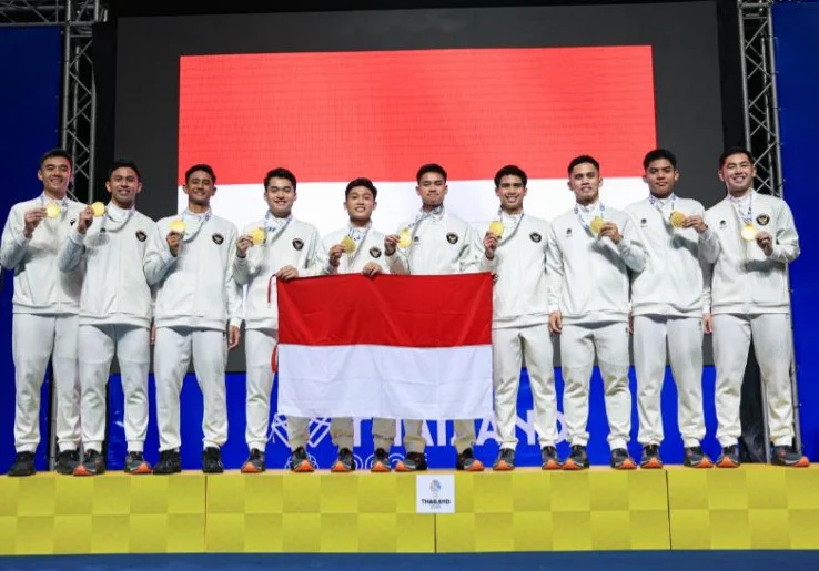 SEA Games 2025: Juara Dua Kali Beruntun, Tim Beregu Putra Bulu Tangkis Persembahkan Medali untuk Masyarakat Indonesia
