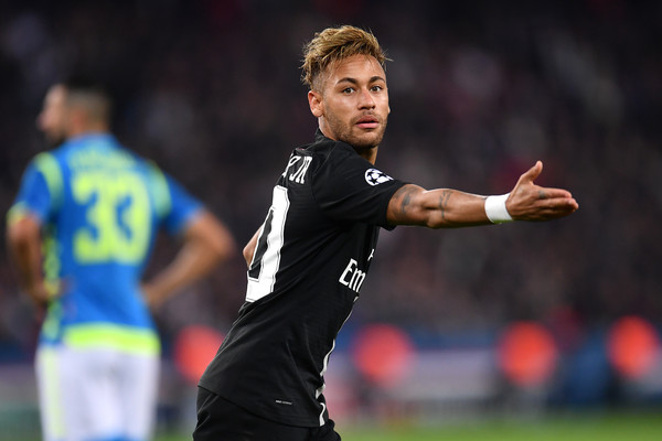 Neymar Ngebet Balikan, Barcelona Enggan Angkat Telepon