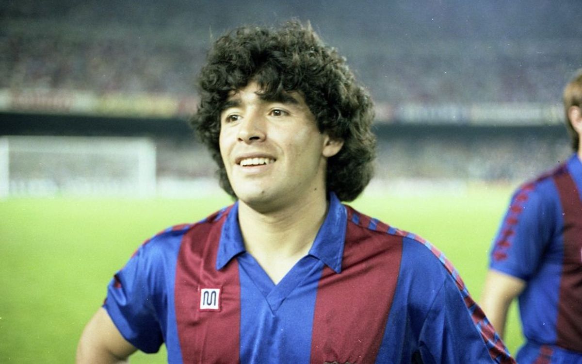 Nostalgia - Kisah Debut Diego Maradona bersama Barcelona dan Pepe Carrete