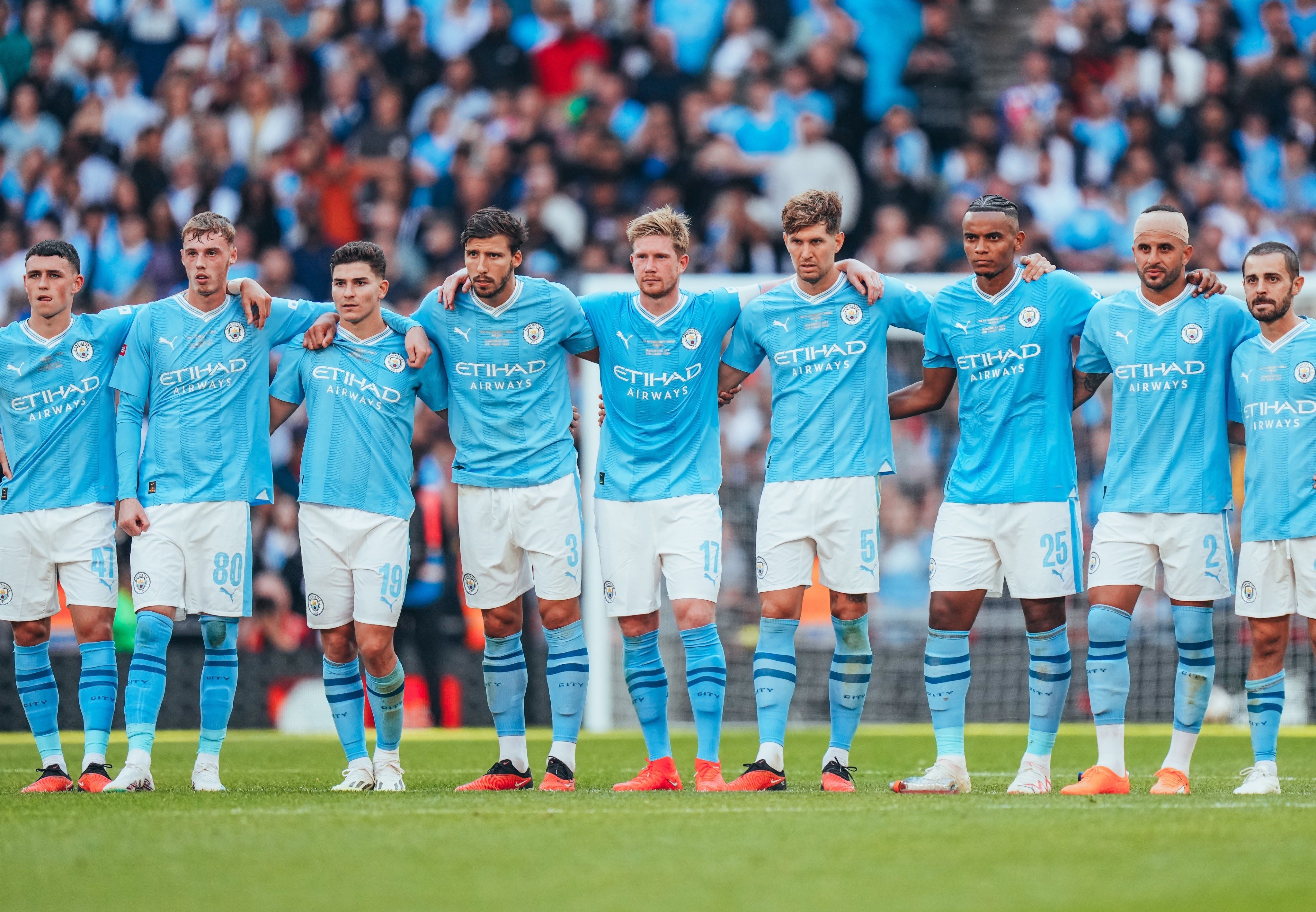 Manchester City Gagal di Community Shield, tetapi Berjaya di Premier League