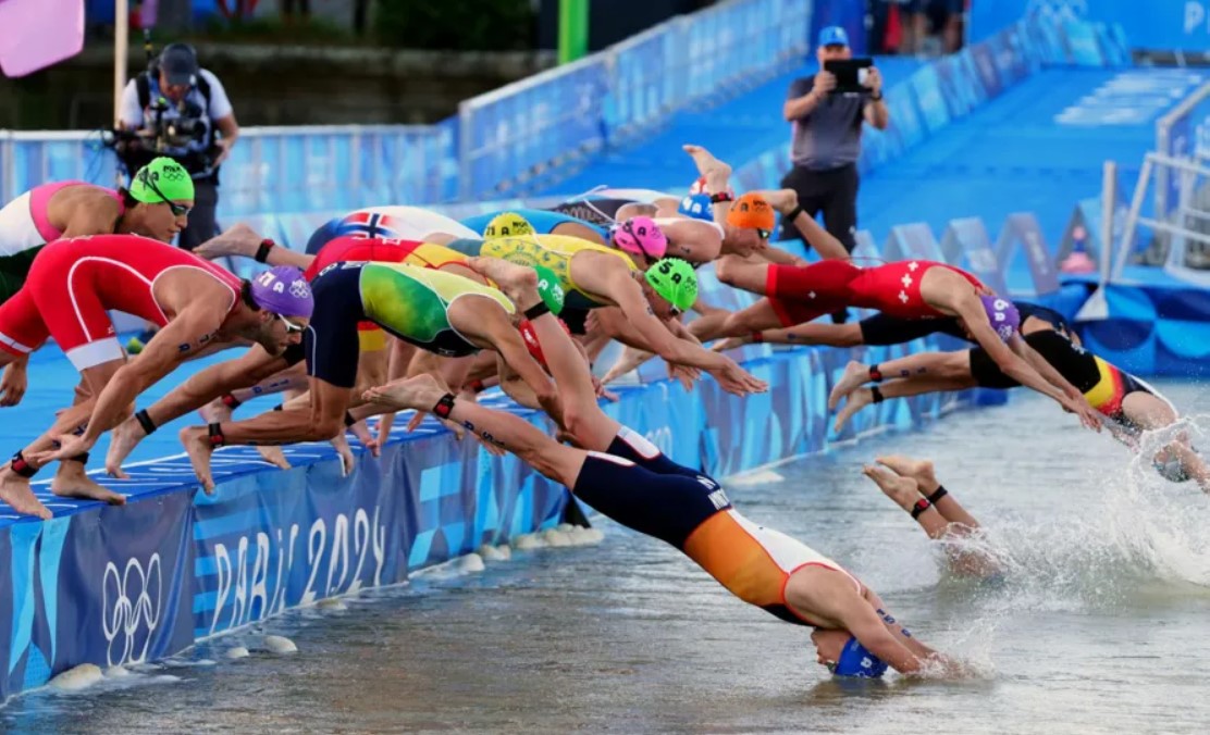 Olimpiade Paris 2024: Sesi Latihan Renang Maraton Dibatalkan, Kualitas Air Sungai Seine Kembali Jadi Sorotan