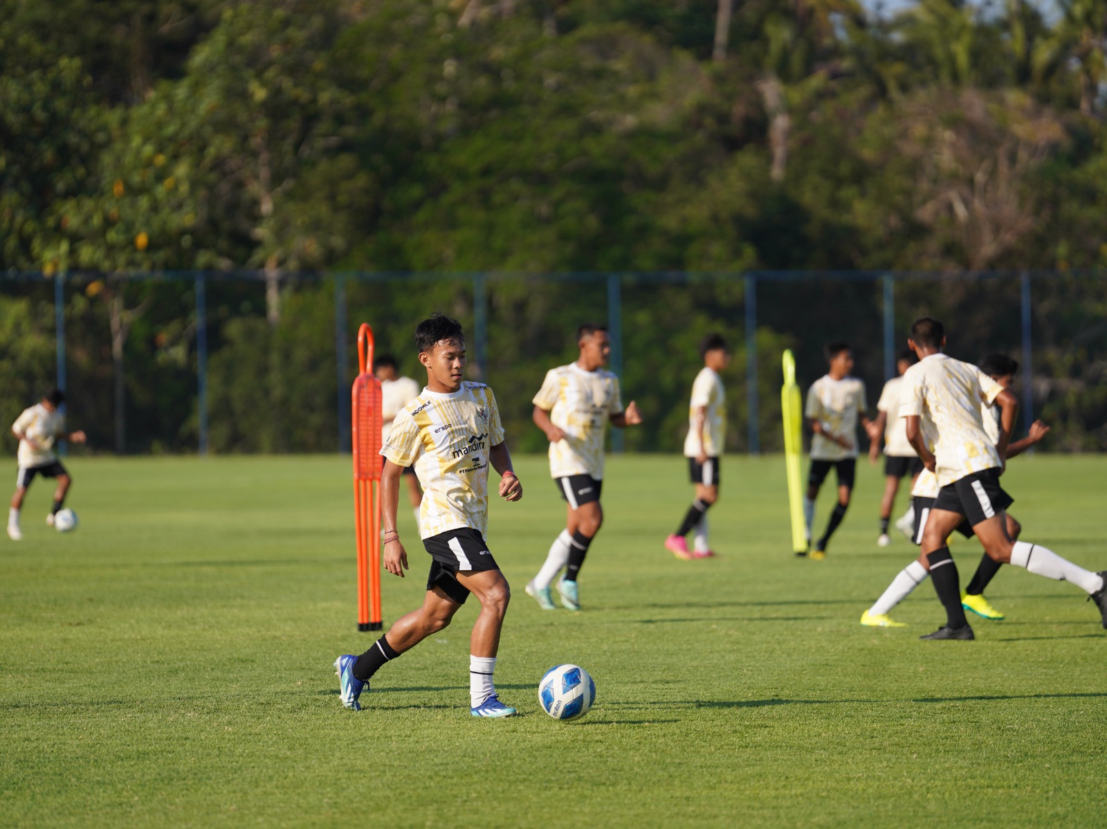 Fisik Timnas Indonesia U-17 Terus Digeber di Bali
