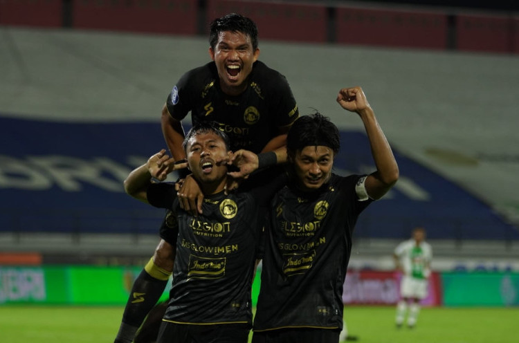 Hasil Liga 1: Arema FC Bungkam PSS Sleman 2-0, Eduardo Almeida Lega