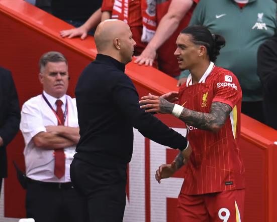 Arne Slot Beberkan Cara Maksimalkan Potensi Darwin Nunez