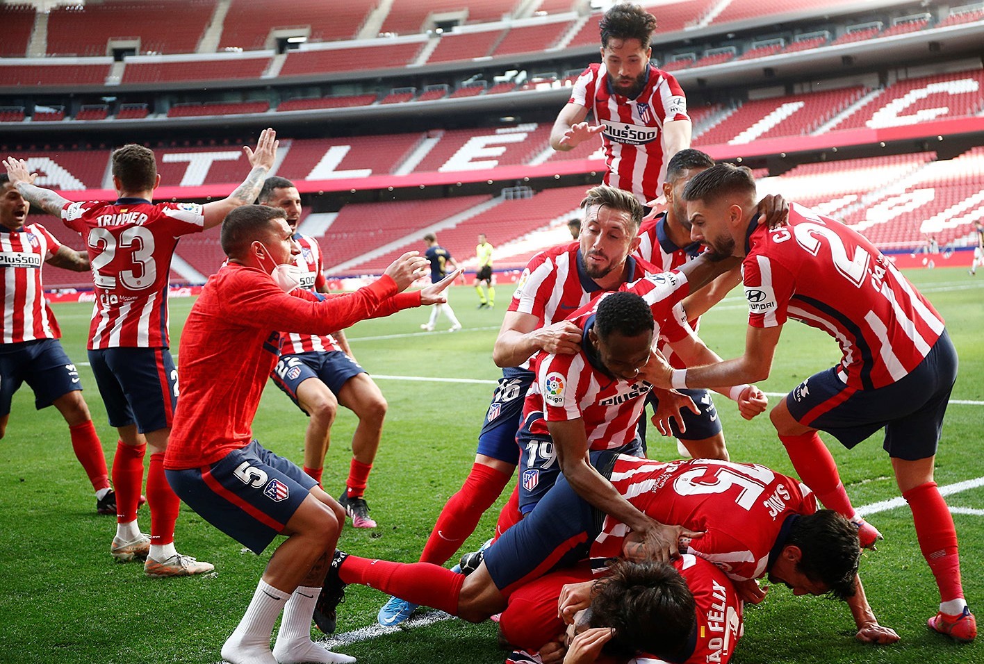 Jadwal Siaran Langsung: Penentuan Juara dan Perebutan Tiket Liga Champions