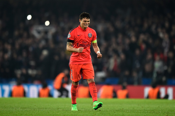 Thiago Silva Absen saat PSG Menjamu Barcelona