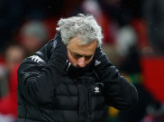  Legenda Manchester United Sebut Konflik Mourinho dengan Shaw Cuma Pengalihan Isu