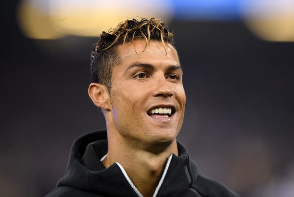 Cristiano Ronaldo Didapuk Jadi Cover FIFA 18