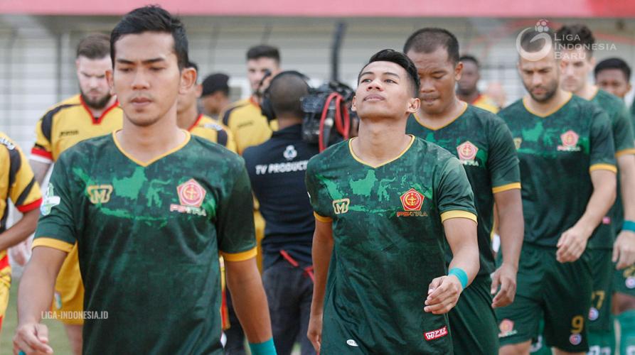 Lawan Arema Jadi Ujian Berat Nilmaizar untuk Benahi PS TIRA