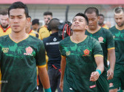 Lawan Arema Jadi Ujian Berat Nilmaizar untuk Benahi PS TIRA