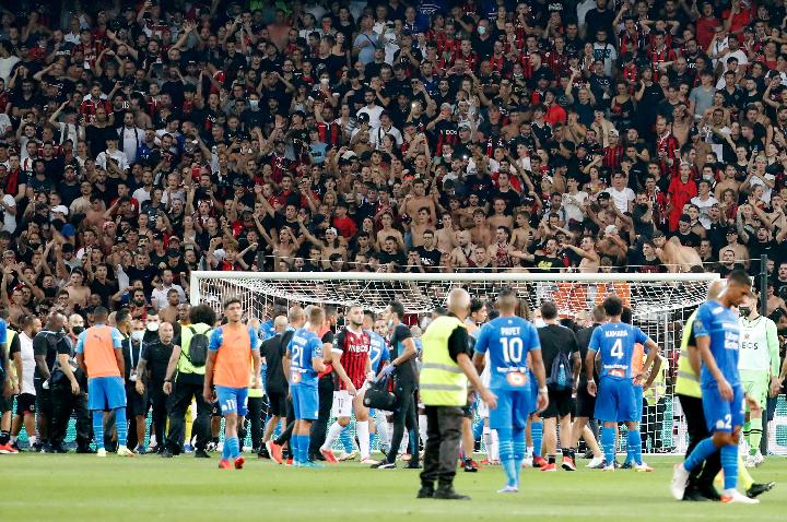 Nice Vs Marseille Ricuh, Presiden Klub Saling Menyalahkan