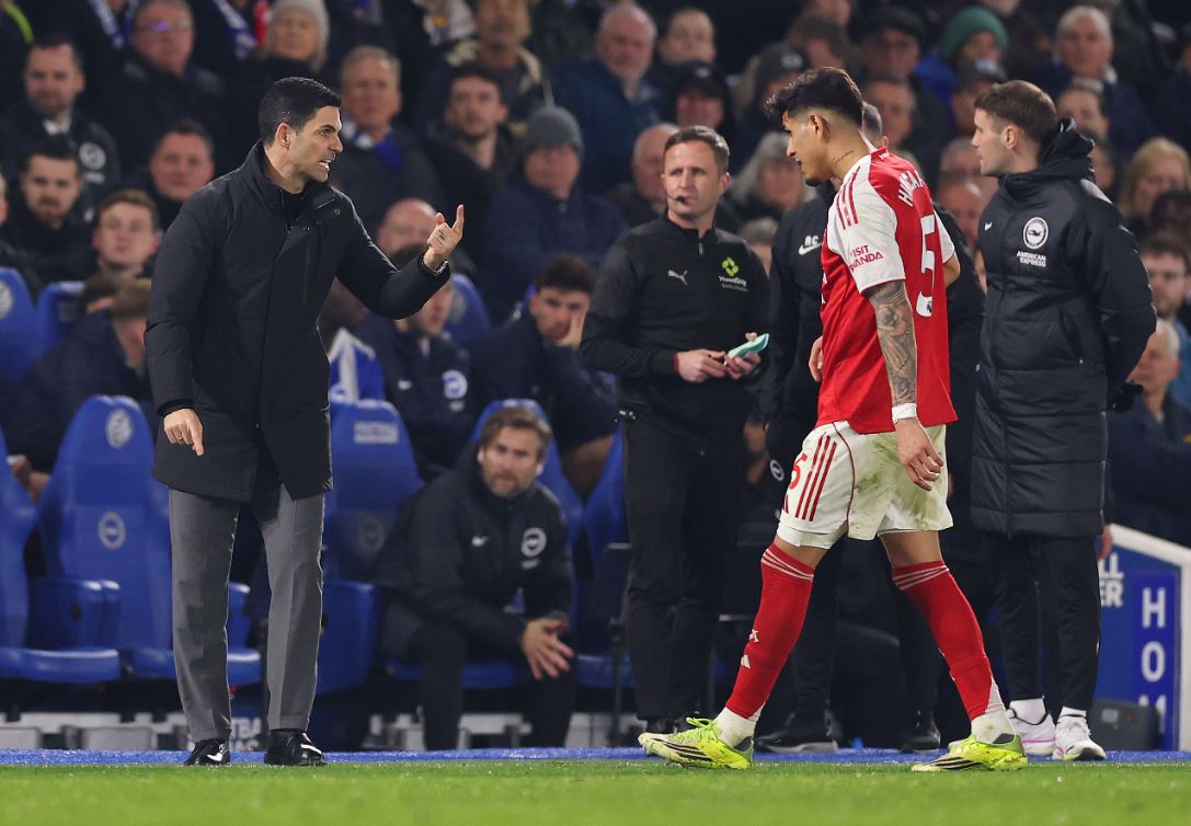 Ilmu Hitam Arsenal yang Mengesalkan Pelatih Brighton & Hove Albion