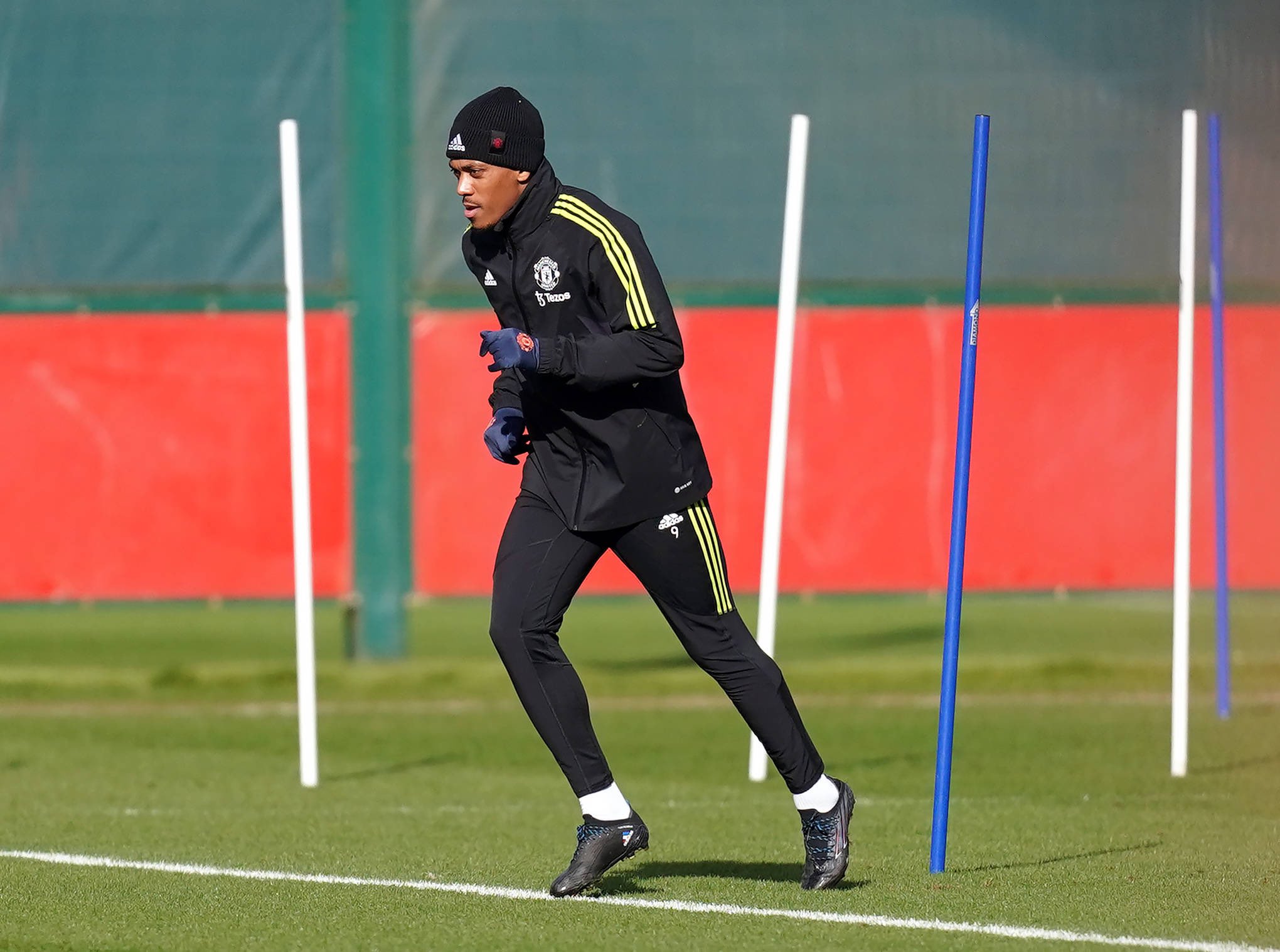 Erik ten Hag Sabar Menunggu Anthony Martial