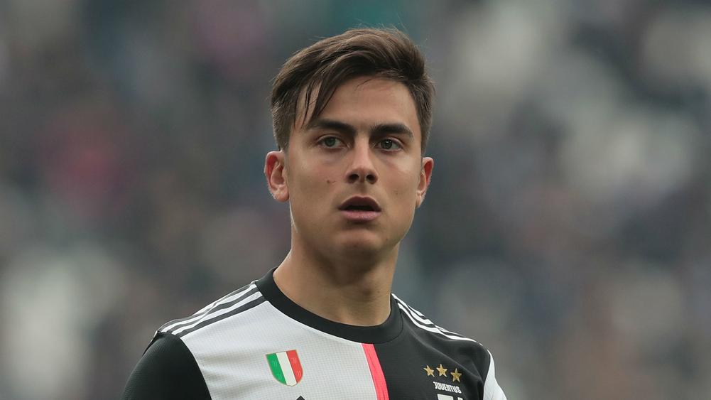 Paulo Dybala Rebut Gelar Pemain Terbaik Serie A dari Tangan Cristiano Ronaldo