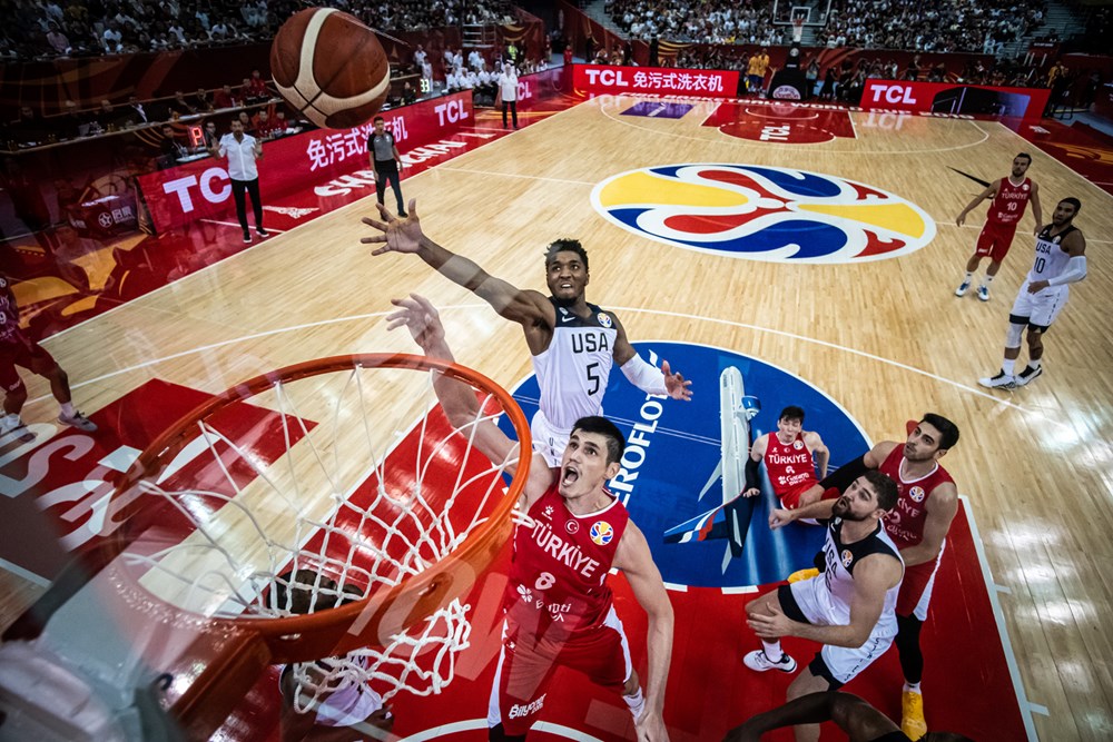 Piala Dunia Basket 2019: AS Menang Setengah Bola, Yunani dan Giannis Terancam