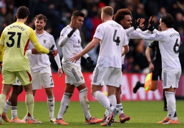 Seperti Halnya Arsenal, Manchester United Juga Set Piece FC