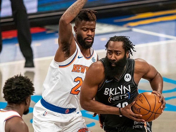 James Harden Alami Cedera Hamstring Lagi