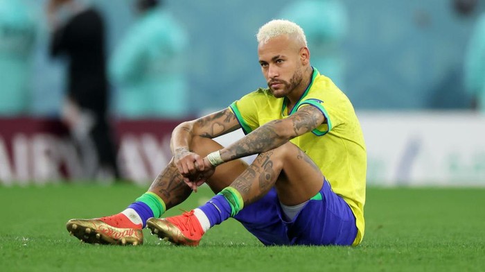 Piala Dunia 2022: Brasil Tersingkir, Pele Kirim Pesan Khusus untuk Neymar