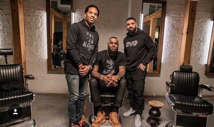 LeBron James Unjuk Kebolehan dalam Konser Drake dan Travis Scott