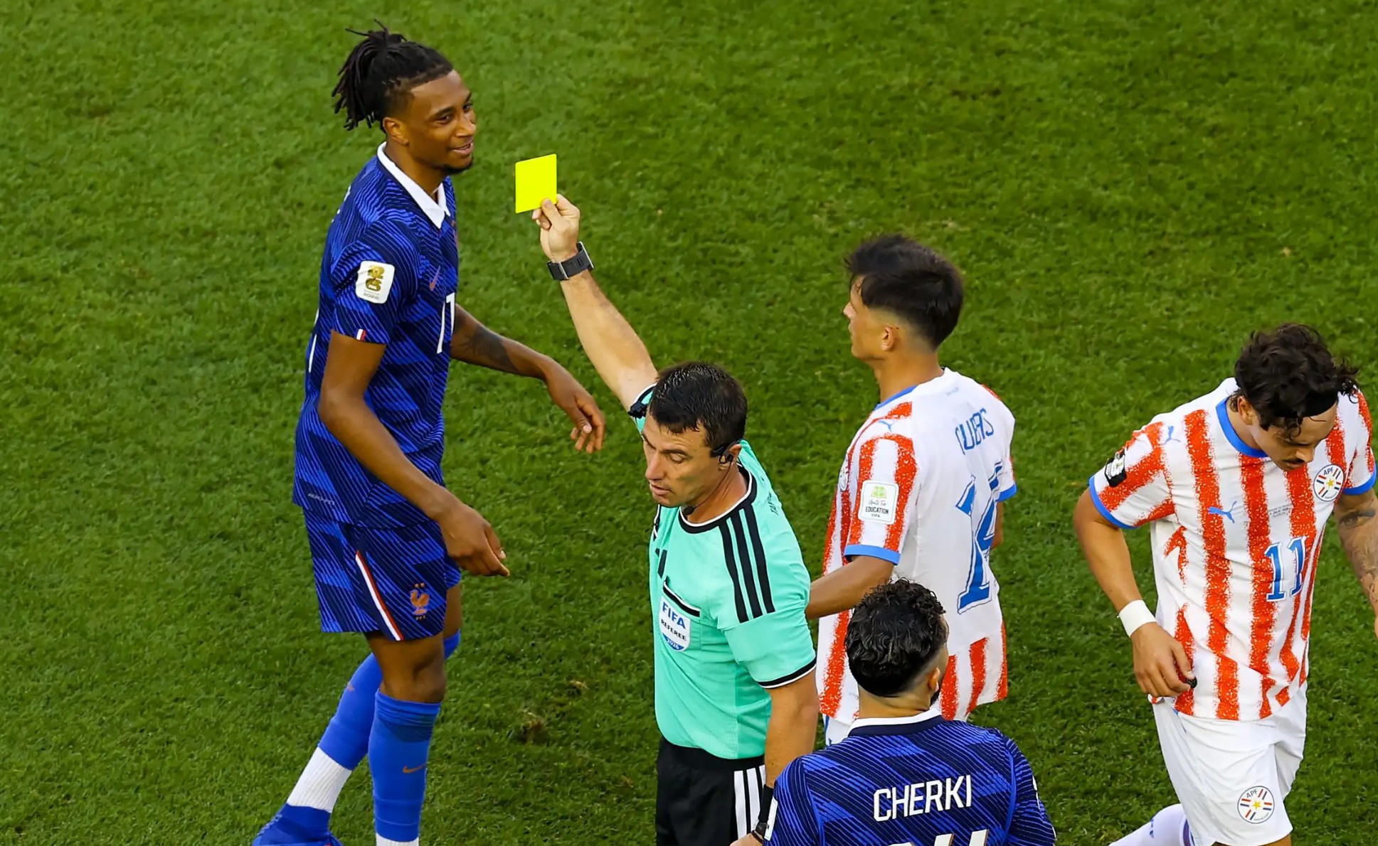 FIFA Tolak Banding Prancis, Michael Olise Tetap Terancam Absen di Semifinal