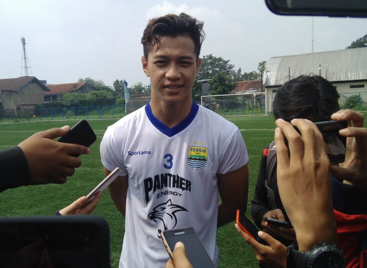 Tak Terbebani Gantikan Posisi Bojan Malisic di Persib, Sabil Waspadai Greg Nwokolo