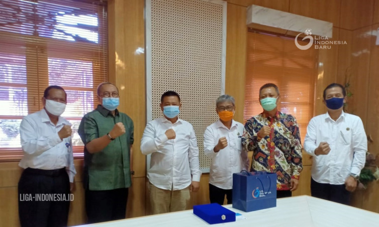 Dirut PT LIB Jawab Kontroversi Tuan Rumah Liga 2 Harus Tanggung Biaya Operasional Semua Klub