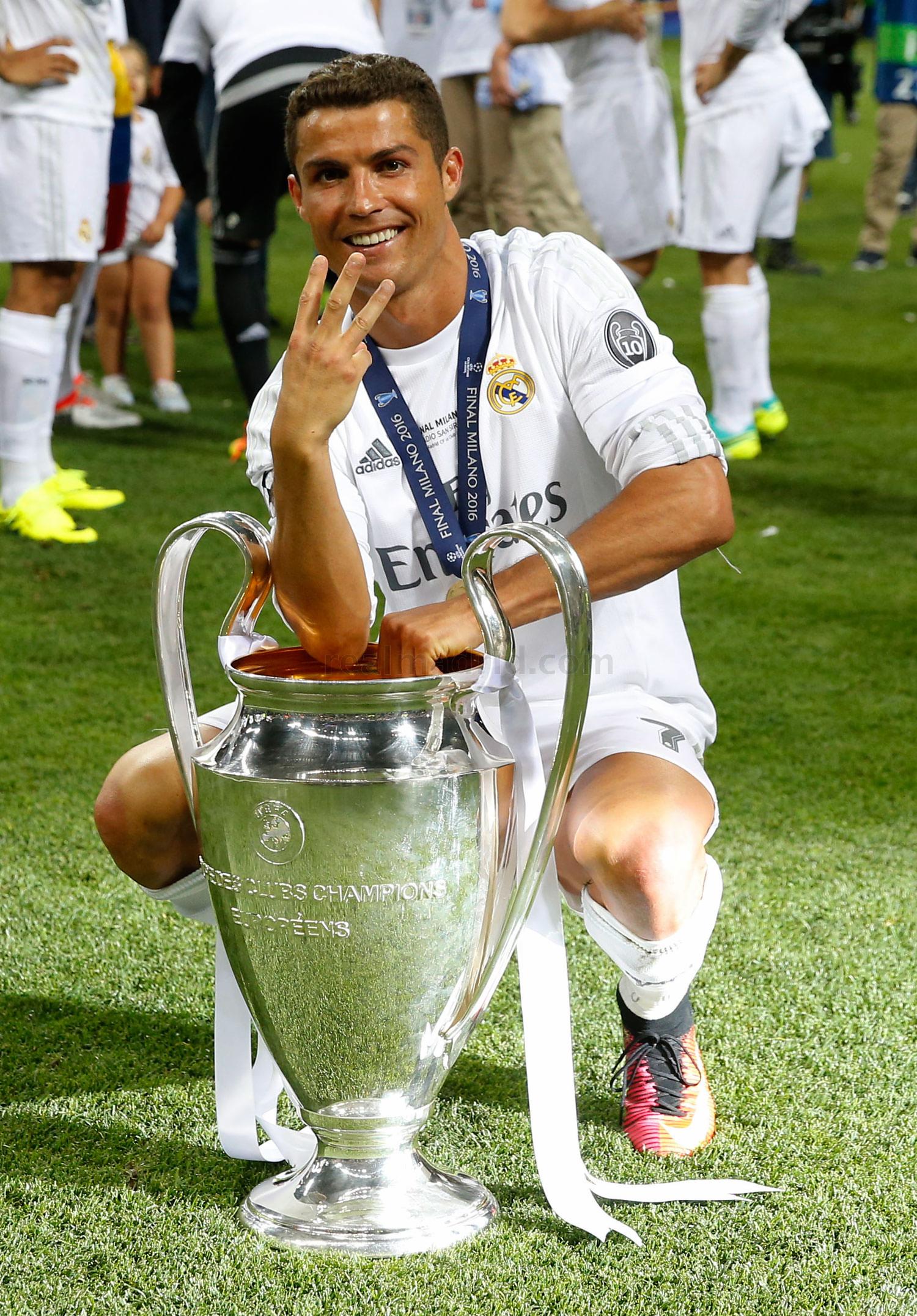 Cristiano Ronaldo Kembali Dari Liburan Lebih Awal