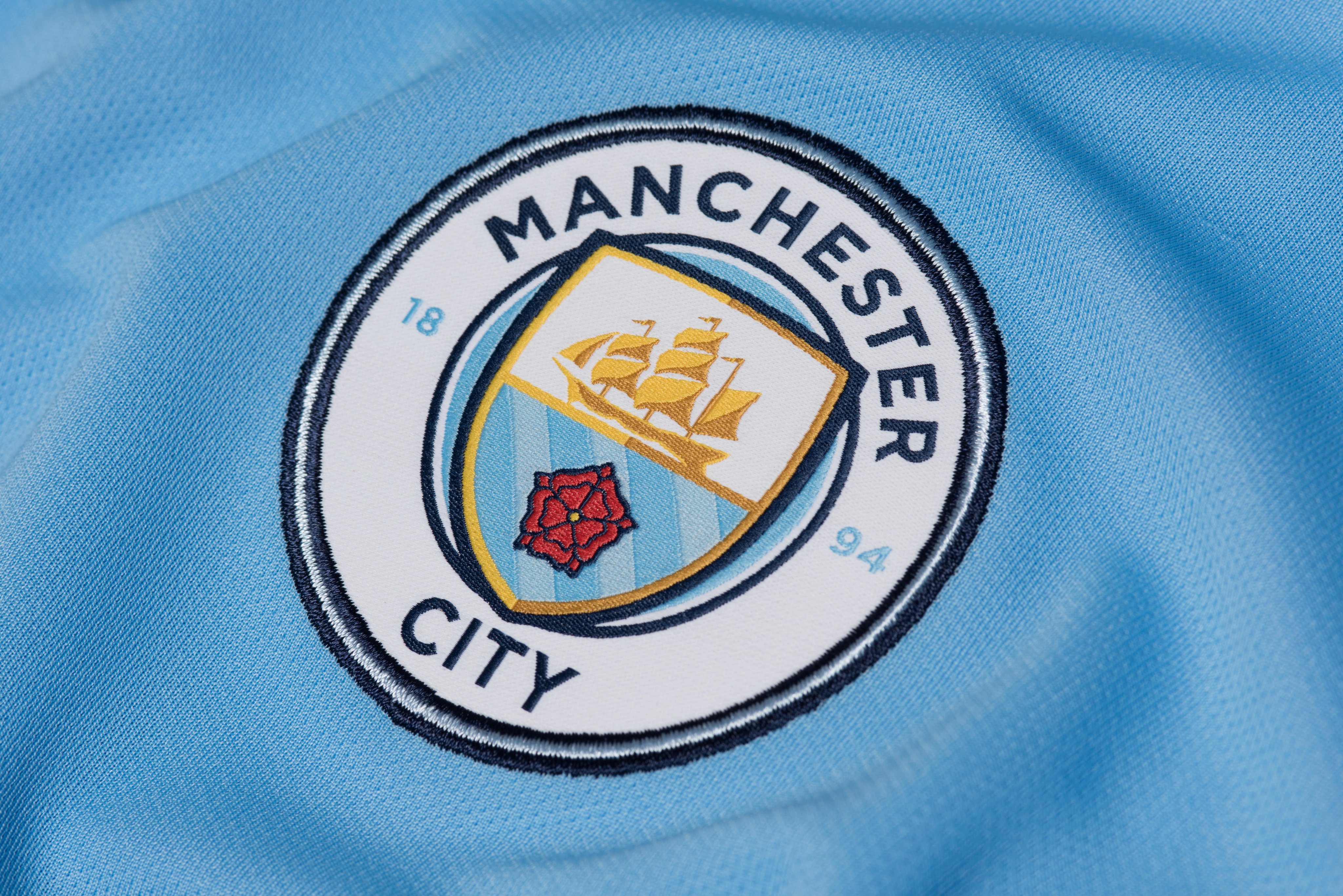 Mencoba Menjerat Manchester City, Sekali Lagi