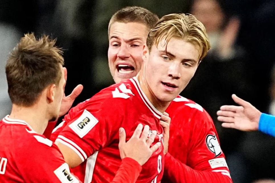 Rasmus Hojlund Gacor Cetak Gol, Manchester United Dinilai bak Virus yang Merusak Pemain