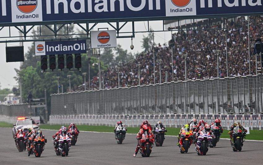 4 Kejadian Unik MotoGP India: Murid Rossi Mengukir Tinta Emas